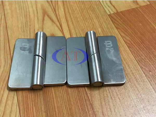 Bản Lề Nâng Cửa Mở