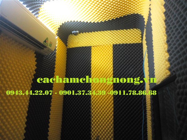 Mút trứng cách âm